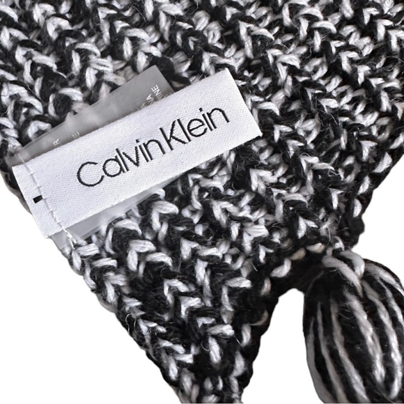 Calvin Klein Marled Chunky Knit Scarf Long Black Fringe Pom Pom Wool Blend - Picture 5 of 8